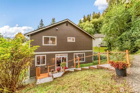 Exterior - 9213 Odin Way, Bothell, WA 98011 photo 4 of 10