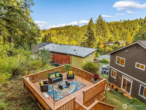 Exterior - 9213 Odin Way, Bothell, WA 98011 photo 7 of 10