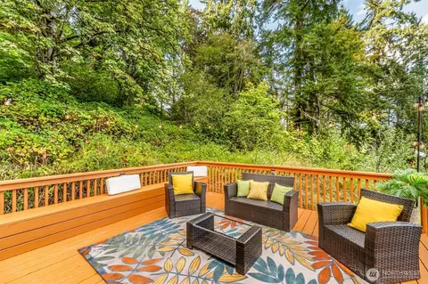 Exterior - 9213 Odin Way, Bothell, WA 98011 photo 6 of 10