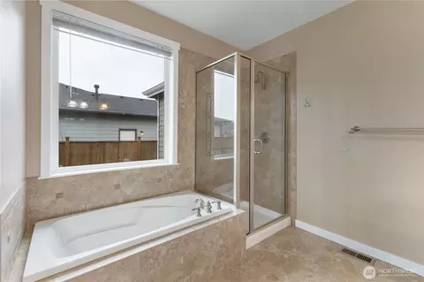 Bath - 14808 155th Street Ct E, Orting, WA 98360 photo 3 of 4