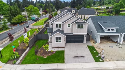 7174 91st St E, Puyallup, WA 98371