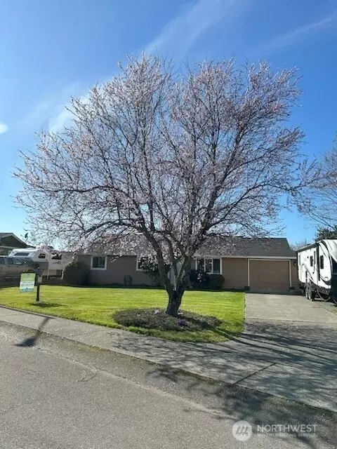 420 Rosewood Dr, Buckley, WA 98321