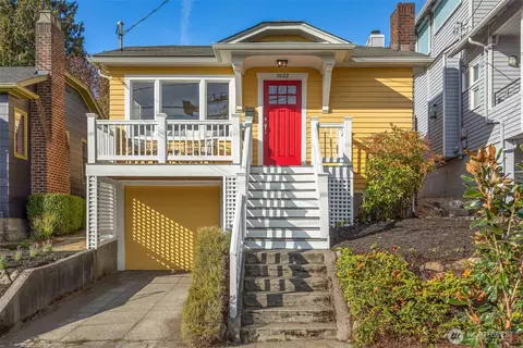 1022 NE 69th St, Seattle, WA 98115