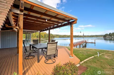 1804 SE Walker Park Rd, Shelton, WA 98584