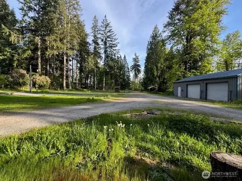 11518 264th St E, Graham, WA 98338