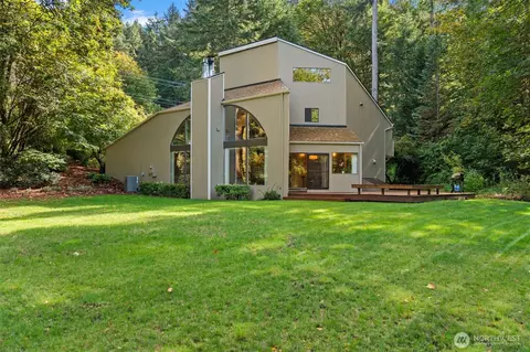 7102 78th Ave NW, Gig Harbor, WA 98335
