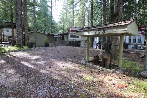 178 4 Christmas Tree Cir, Maple Falls, WA 98244