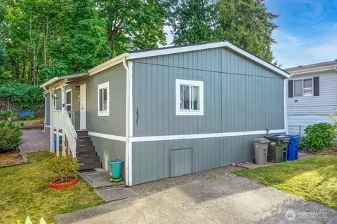 10921 SE 227th Pl, Kent, WA 98031