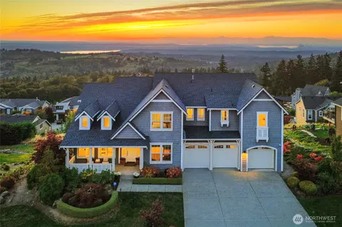 7049 171st Ave SE, Bellevue, WA 98006