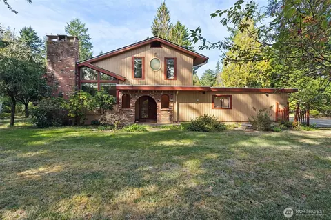 8925 Libby Rd NE, Olympia, WA 98506