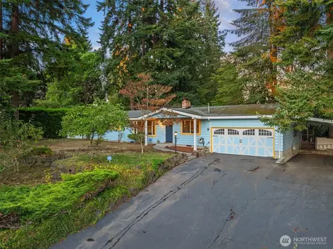 20023 84th Ave W, Edmonds, WA 98026