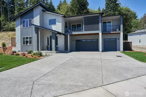 17702 142nd Ave E #11, Puyallup, WA 98374