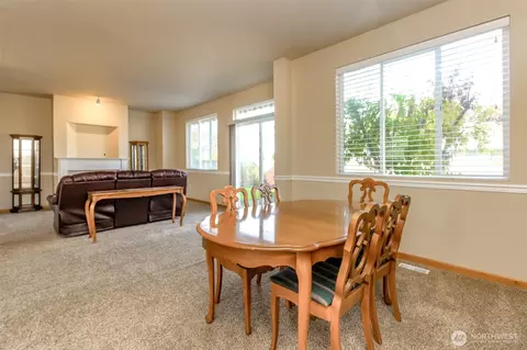 Dining - 1113 Ofarrell Ln NW, Orting, WA 98360 photo 1 of 2