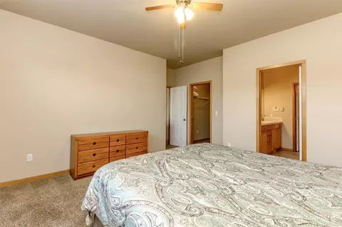 Bedroom - 1113 Ofarrell Ln NW, Orting, WA 98360 photo 4 of 5