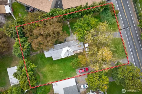 311 N 33rd St, Yakima, WA 98901