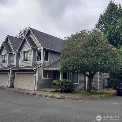11607 NE 90th #11607, Kirkland, WA 98033