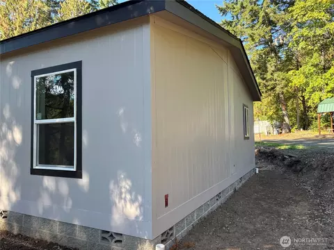 512 E Madrona Pkwy, Grapeview, WA 98546 photo 15