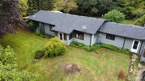 945 Us Highway 101, Cosmopolis, WA 98537