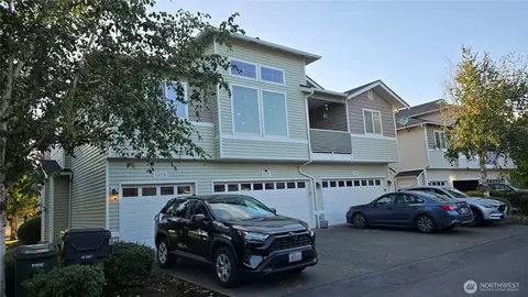 1373 Hudson St, Dupont, WA 98327