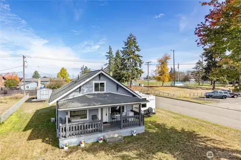 1403 W 8th St, Port Angeles, WA 98363