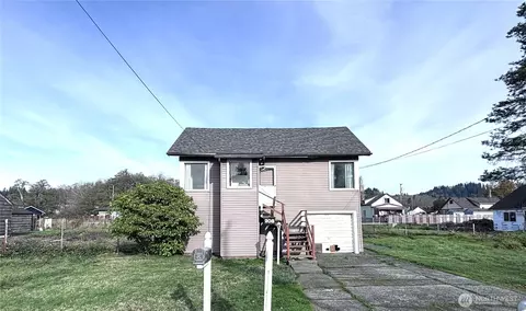208 E King St, Aberdeen, WA 98520