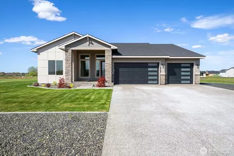 12739 Blackfoot Dr, Pasco, WA 99301