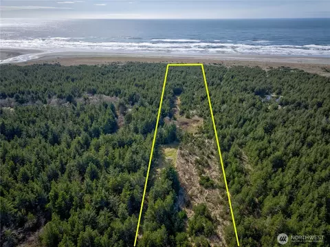 0 35th J Ln, Ilwaco, WA 98644