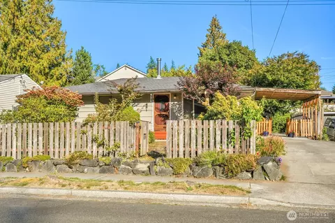 20917 59th Pl W, Lynnwood, WA 98036