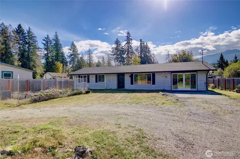 Exterior - 46744 Baker Loop Dr, Concrete, WA 98237 photo 3 of 12