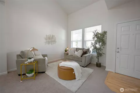 404 125th St SE, Everett, WA 98208 photo 2
