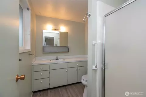 Bath - 61 James St, Sequim, WA 98382 photo 3 of 4