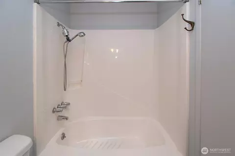 Bath - 61 James St, Sequim, WA 98382 photo 2 of 4