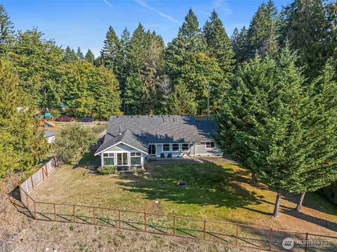 Exterior - 21104 188th Avenue Ct E, Orting, WA 98360 photo 8 of 11