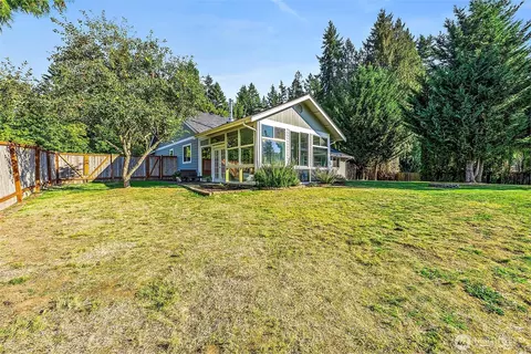 Exterior - 21104 188th Avenue Ct E, Orting, WA 98360 photo 10 of 11