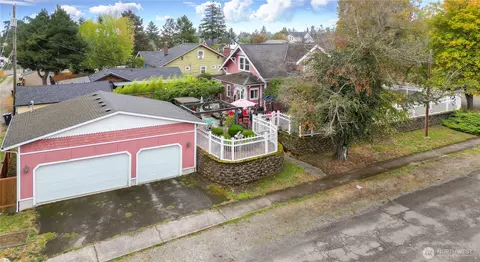401 E 35th St, Tacoma, WA 98404