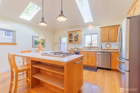 415 Rose Way, Everett, WA 98203 photo 9