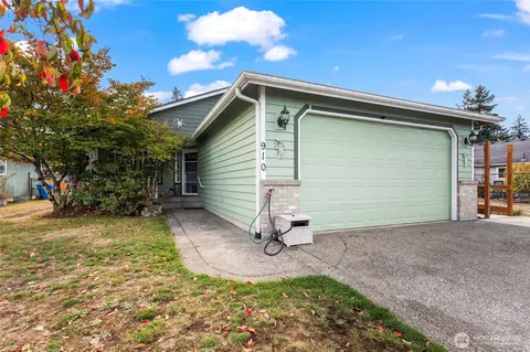 910 138th St S, Parkland, WA 98444