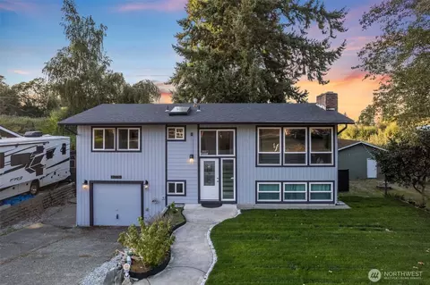 4016 Brouse Blvd W, University Place, WA 98466