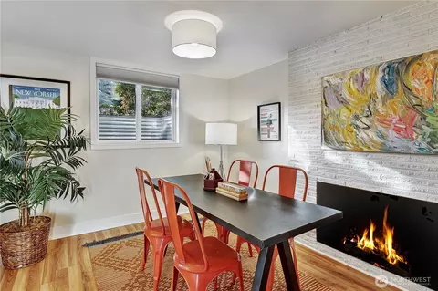 Dining - 1852 40th Ave E, Seattle, WA 98112 photo 2 of 3