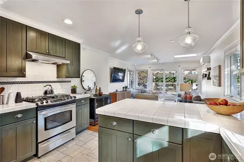 Kitchen - 1852 40th Ave E, Seattle, WA 98112 photo 5 of 6