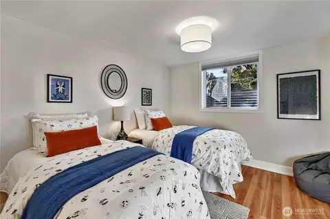 Bedroom - 1852 40th Ave E, Seattle, WA 98112 photo 4 of 4