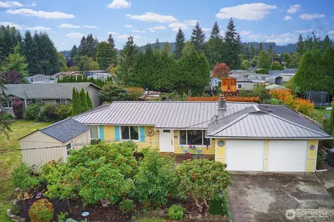 4927 326th Ave NE, Carnation, WA 98014