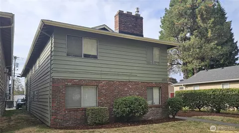 1023 16th Ave, Longview, WA 98632 photo 4
