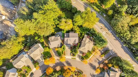 View/Area - 16808 119th Pl NE, Bothell, WA 98011 photo 2 of 2
