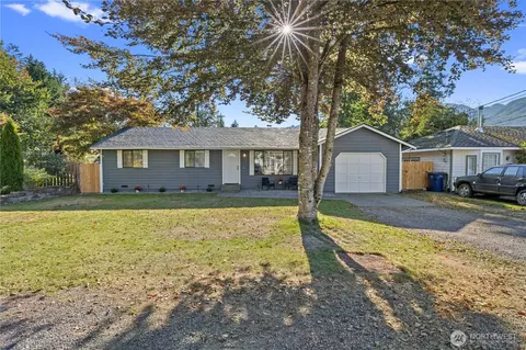 256 7th St, Gold Bar, WA 98251