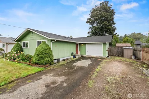 2634 34th Ave, Longview, WA 98632