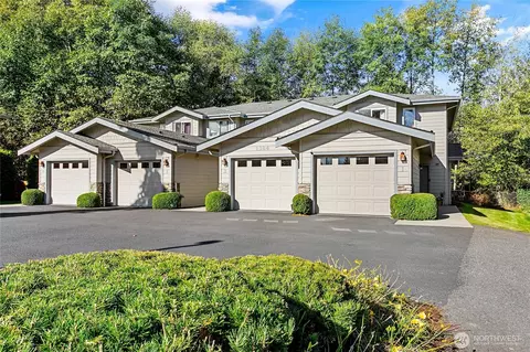 1384 Bayview Ct #E1, Blaine, WA 98230