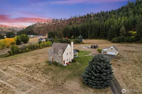 4408 E Spangle Creek Rd, Valleyford, WA 99036