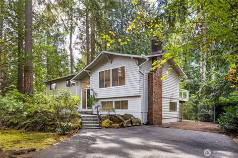 18326 16th Pl W, Lynnwood, WA 98037