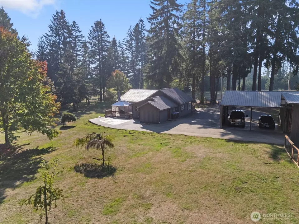 Exterior - 106 Pattee Rd, Chehalis, WA 98532 photo 11 of 16